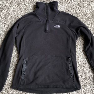 Women’s North Face pullover!